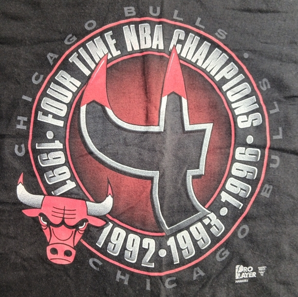 Vintage Pro Player Chicago Bulls 4 Time Champions Black T Shirt Mens Size XL - Picture 2 of 5